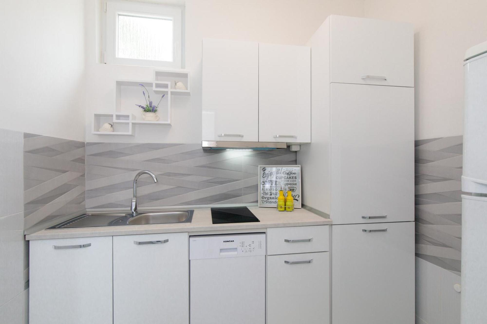 Apartment Tara With Seaview Крк Екстер'єр фото